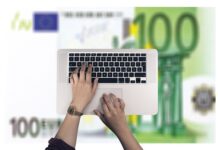 Ile zarabia konsultant w IT?